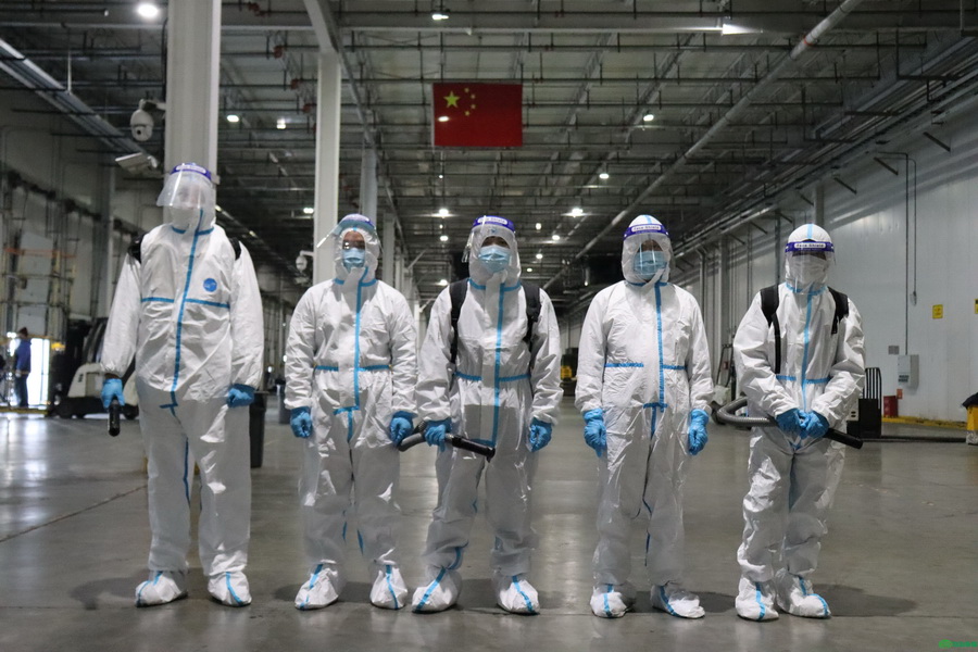 直击均治技术人员冷链一线消毒现场